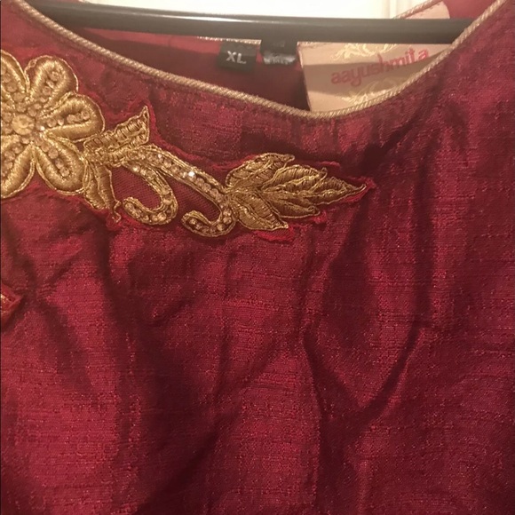 Designer Indian Gown (size 44 or XL) - Picture 3 of 5